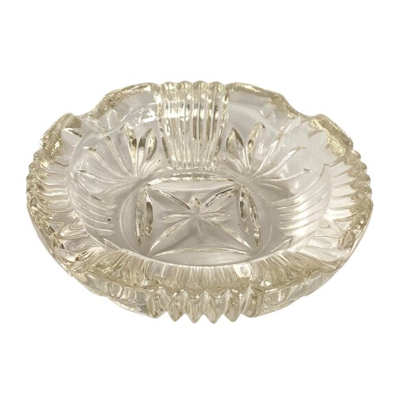 1960s Federal Glass Ashtray Clear Pressed Glass Georgetown Pattern 4in Diameter - Picture 2 of 11